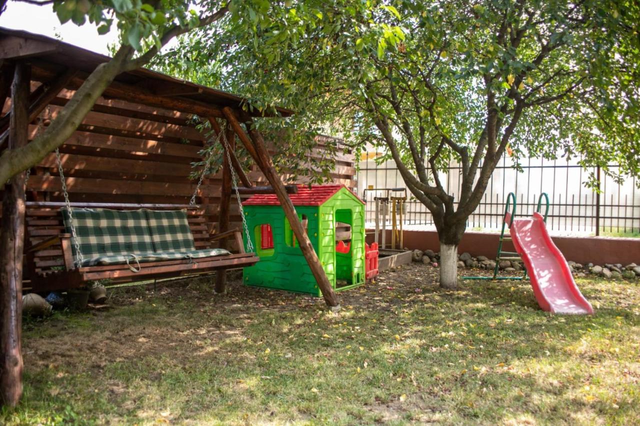 Sport Hostel Cluj ภายนอก รูปภาพ