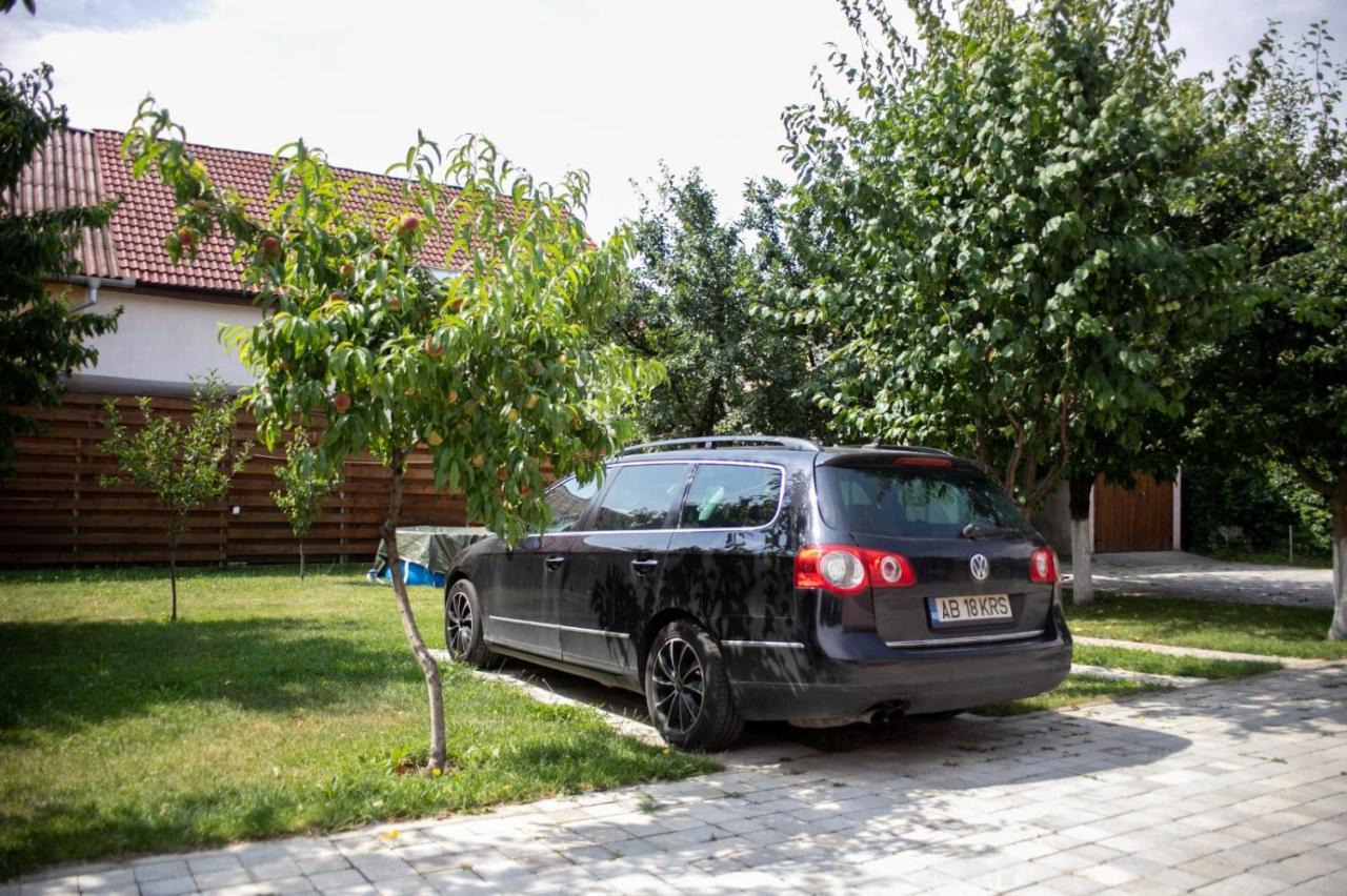 Sport Hostel Cluj ภายนอก รูปภาพ