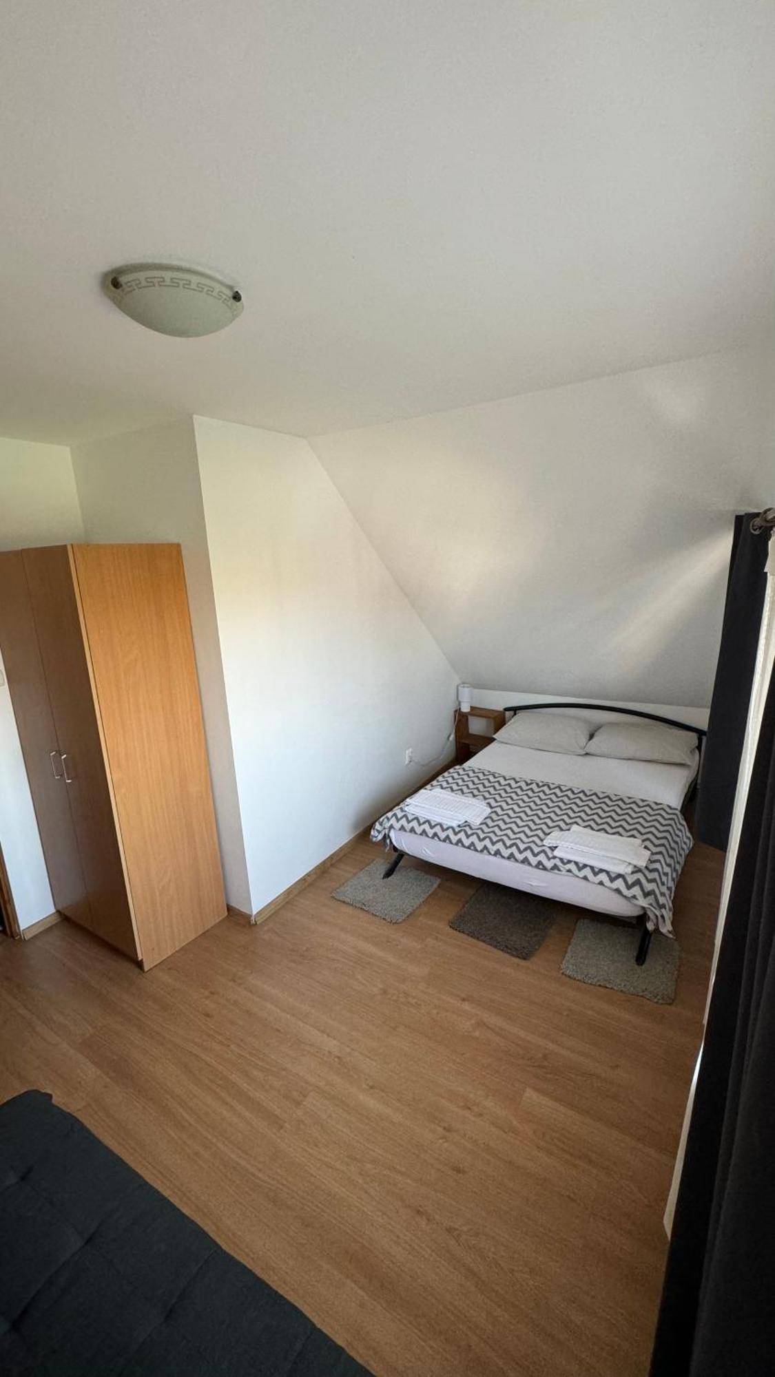 Sport Hostel Cluj ภายนอก รูปภาพ