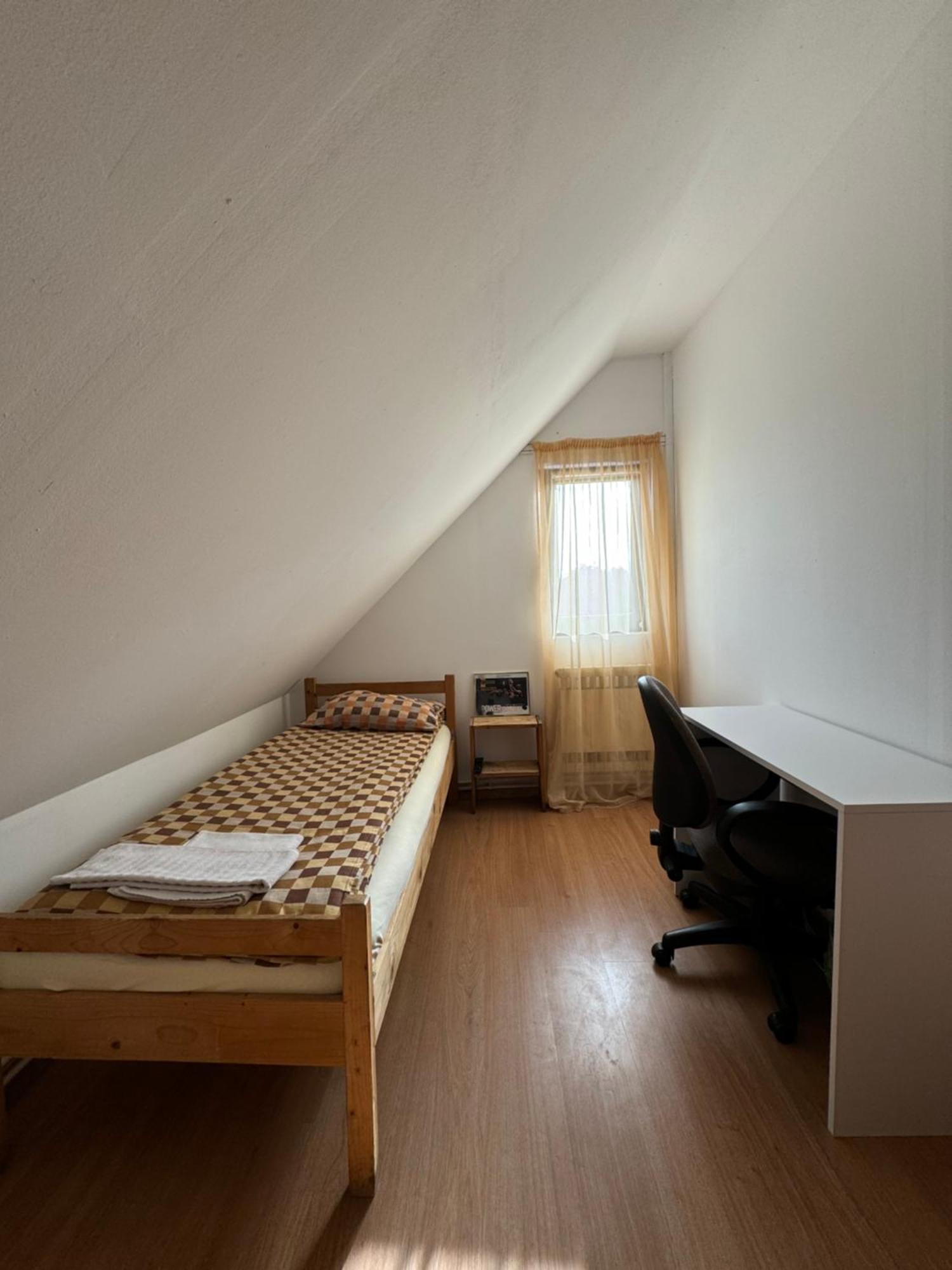 Sport Hostel Cluj ภายนอก รูปภาพ